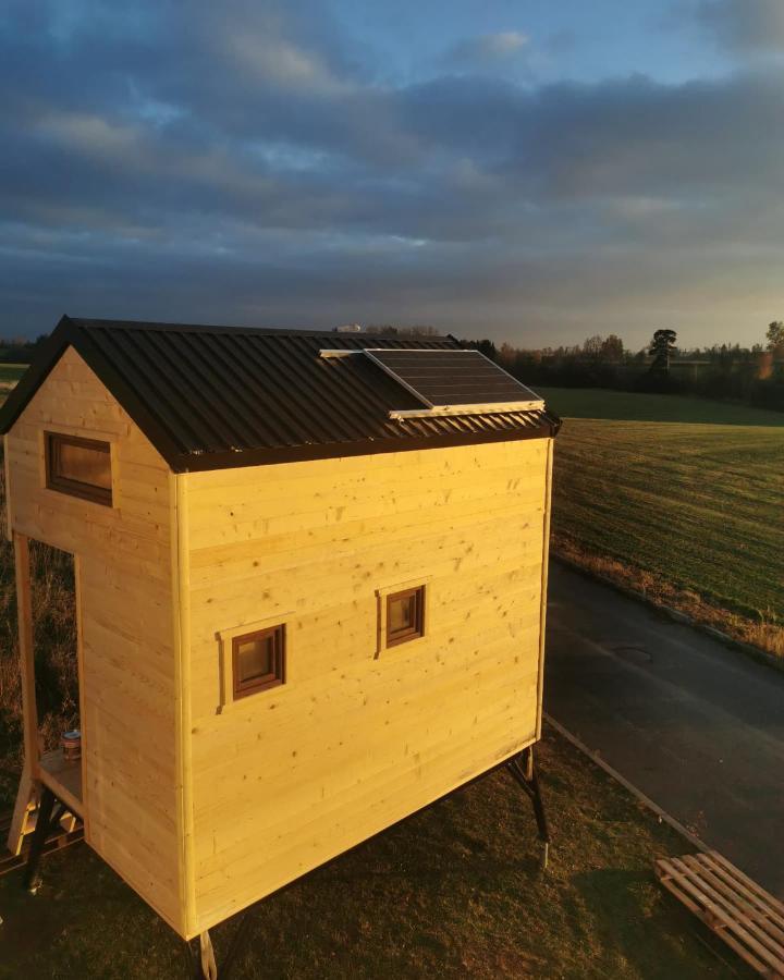 Treehome Tinyhouse Střítež Exterior foto