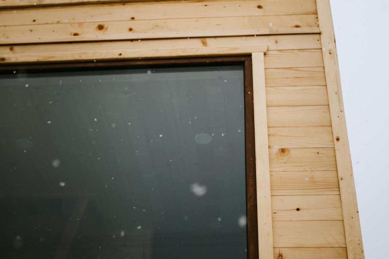 Treehome Tinyhouse Střítež Exterior foto