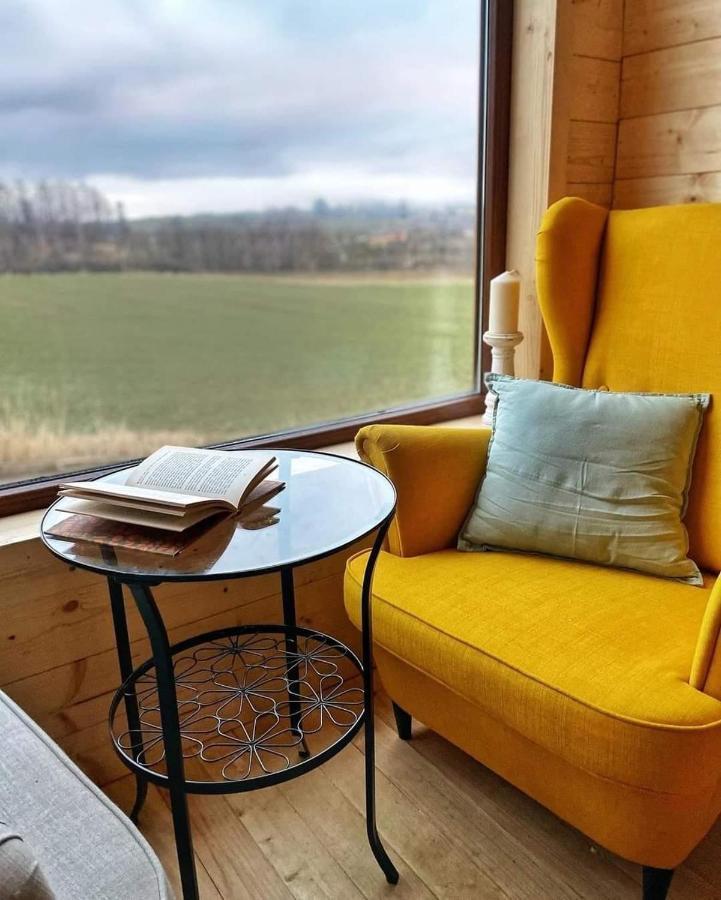 Treehome Tinyhouse Střítež Exterior foto